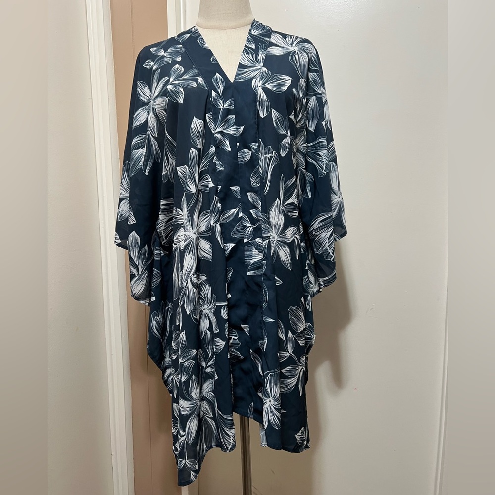 Apana Resort Kimono Women's Size L Blue Floral Tropical Swimsuit Coverup